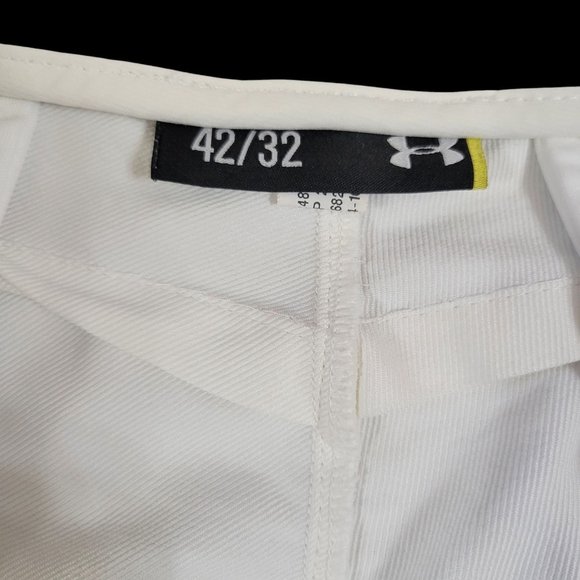 Under Armour Polyester Spandex Blend Golf Pants Men's Size 40/32 Excellent Cond. - Picture 8 of 8